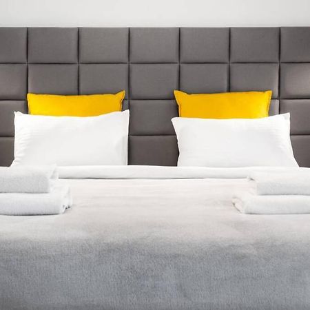Househost Apartment: Miodowa 42/8B Street Краків Екстер'єр фото